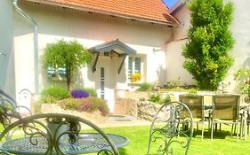 Holiday House Apartments Dajcic